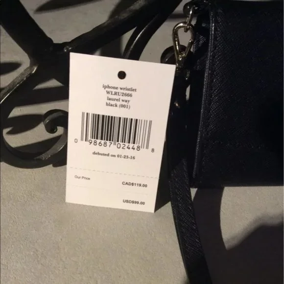 Kate Spade Laurel Way Black Wristlet Wallet Phone NWT - Picture 5 of 6